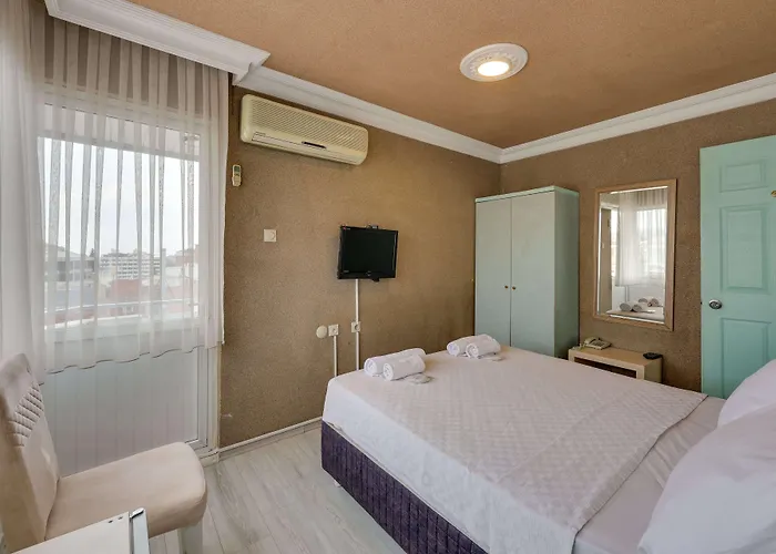 Hikmethan Hotel Kusadasi