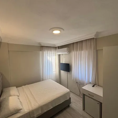 Hikmethan Otel Kuşadası
