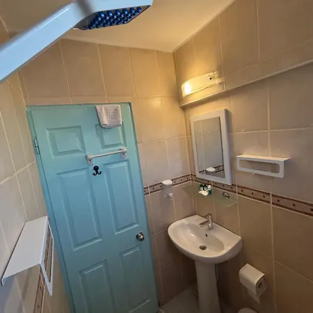 Hikmethan Kuşadası