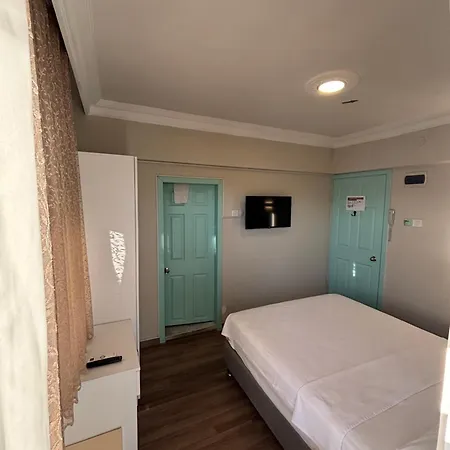 Hikmethan Kuşadası