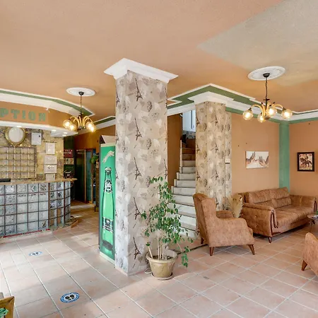 Hotel Hikmethan Kuşadası