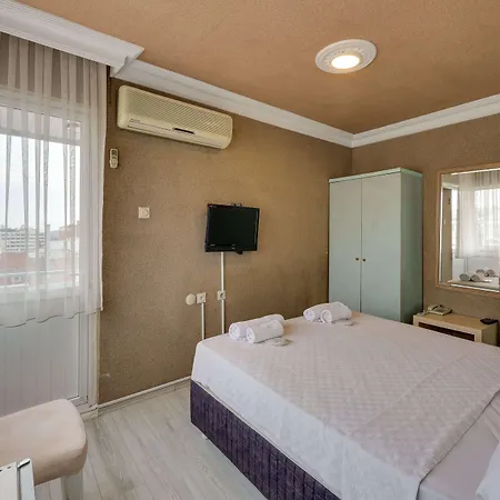 Hikmethan Otel Kuşadası