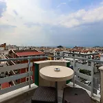 Hikmethan Hotel Kuşadası