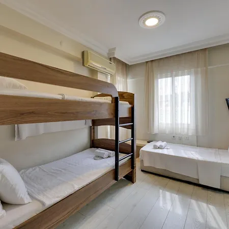 Hotell Hikmethan 2*