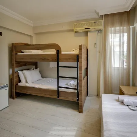 Hikmethan Hotell 2*
