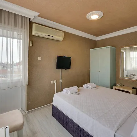 Hikmethan Hotell