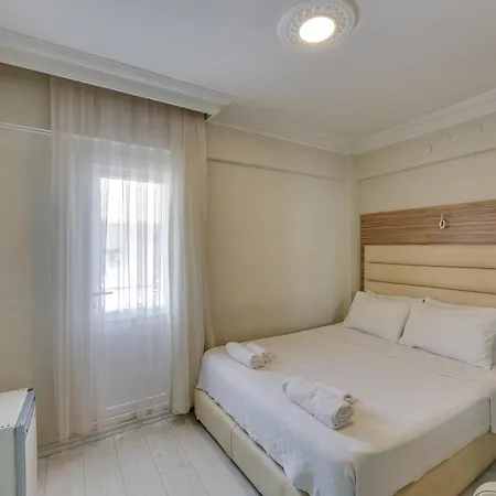 Hotell Hikmethan Kusadası
