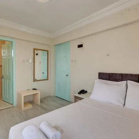 Hotell Hikmethan 2*