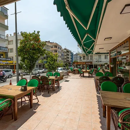 Hikmethan Hotell
