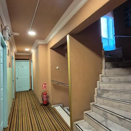 Hikmethan Hotel